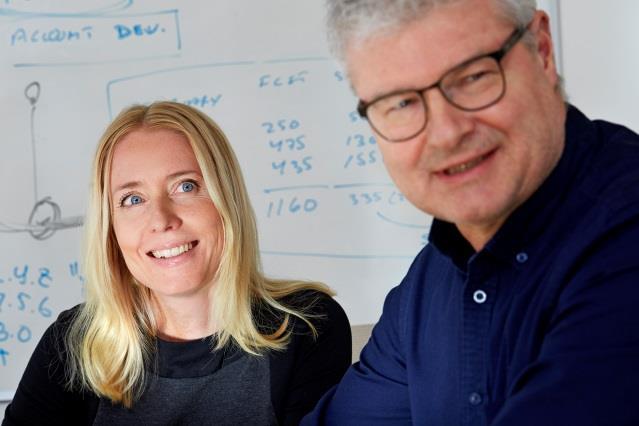 möta kunden på dess marknad. Genom att medarbetarna delar kunskaper och erfarenheter skapar IAR Systems de mest konkurrenskraftiga kundlösningarna.