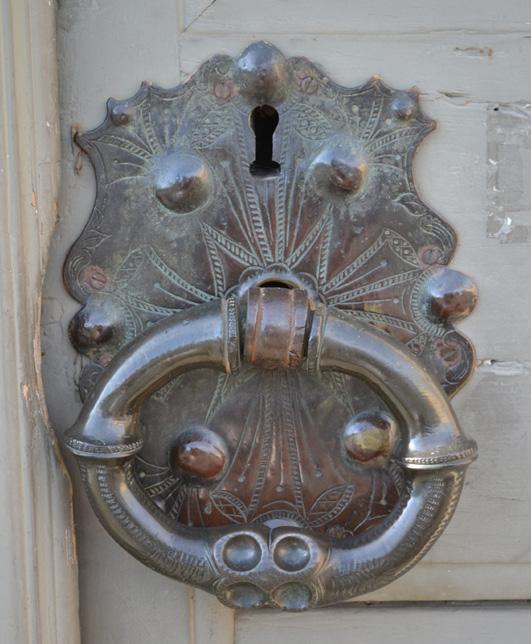 Rådhus och Stadsmuseum Det nuvarande Rådhuset på Stora Torget i Skänninge uppfördes 1770 efter en omfattande brand som ödelade halva Skänninge och det gamla rådhuset 1760.