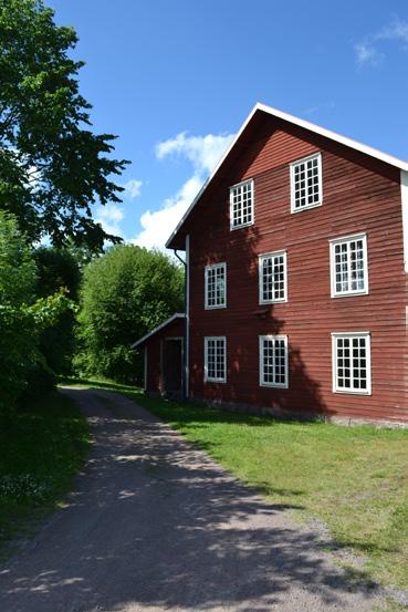 I byn har det under åren också funnits många andra verksamheter här, ex.