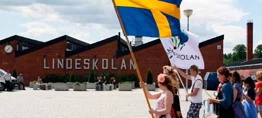 Nu ökar vi tempot och siktar mot nya mål. Det pågår en rad offensiva satsningar på Lindeskolan bl.a. avseende en ny ledningsorganisation, mentorskap, utvecklingssamtal, ledarskap i klassrummet, elevernas närvaro i skolan, IT-plattformar, trygghet och studiero.