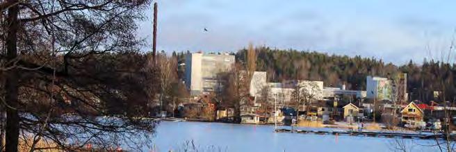 I och med 1660-talets omdragning av Göta landsväg kom Vårby att ingå i ett flitigt trafikerat stråk till och från Stockholm, som i hög grad har inverkat på områdets utveckling.