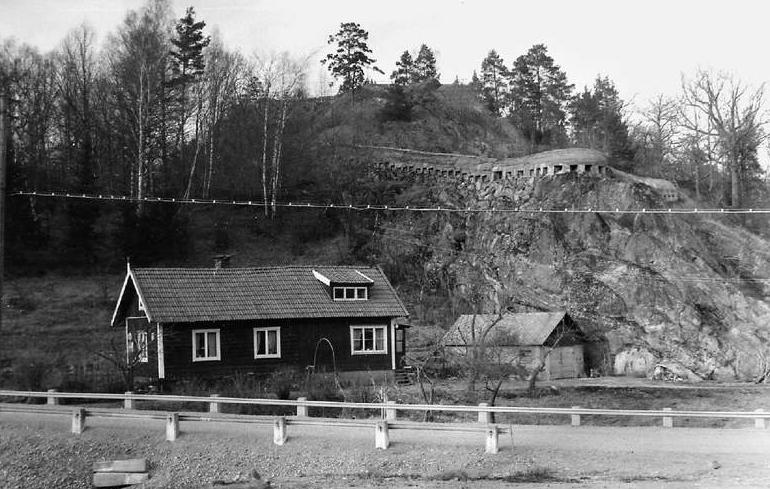 Värdebärande karaktärsdrag Gladö-Sundby-Uppsala Det höglänta bergsområdet Valborgsmässoberget med boplatser från äldre stenåldern.