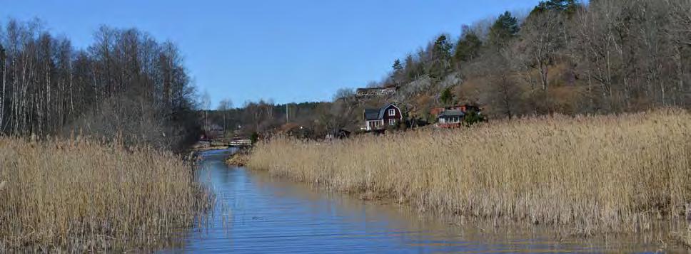 Historiska samband mellan Gladö bytomt, tidigare huvudgård i Gladö medeltida storgods, och den efterföljande säterimiljön vid Sundby.