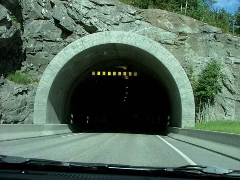 UTFORMNING VID NORRA LÄNKENS RAMPER Samtliga förslag på trafiklösning för Roslagstull ör anpassade till, eller går att anpassa till Norra länkens ramper.