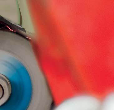 energiförbrukning eller större genomströmning. Dina fördelar Slipanordningen är monterad direkt på självlastarvagnen.