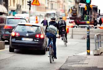 Ökade satsningar framför allt på kollektivtrafik men även på gång, cykel och effektiv nyttotrafik Kapacitetsstarka och effektiva transportlösningar, där kollektivtrafiken är den viktigaste
