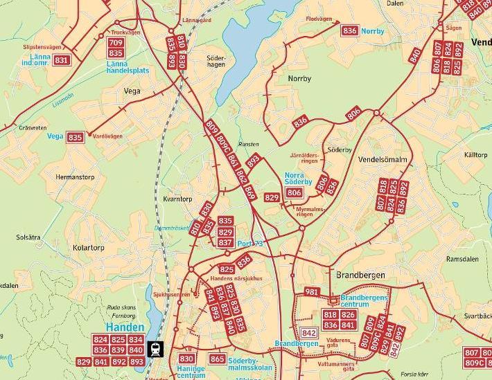 Figur 5. Kollektivtrafikkarta över dagens trafikering (källa: SL linjenätskarta). Biltrafik Norrbyvägen är huvudgata genom området och går mellan Torfastleden och Gudöbroleden.