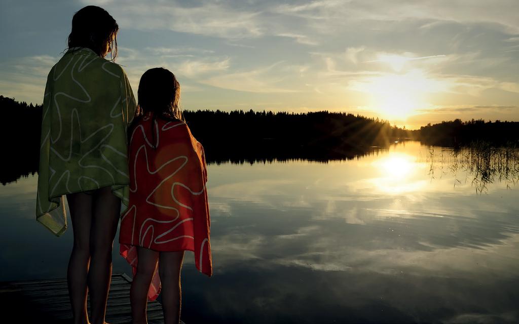 Hos oss hittar du hela Sveriges äventyr, smultronställen och semesterparadis.