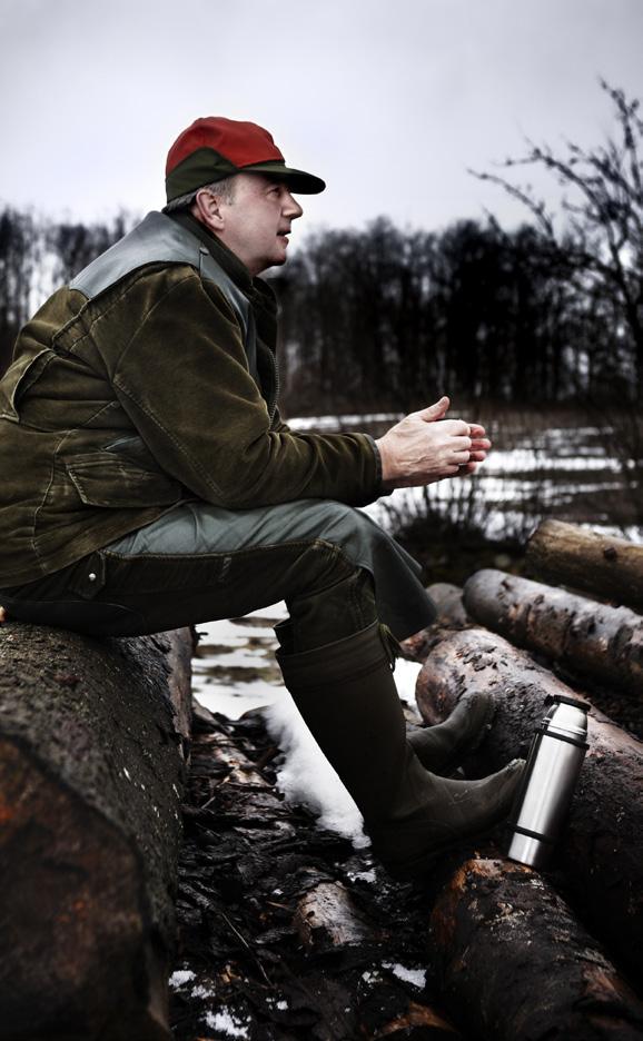 De håller drycker och soppor