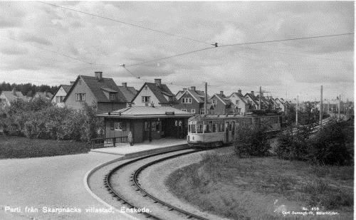 Tänk 50 kvadratmeter och vind och källare, och vattenklosett inomhus. En oerhörd lyx jämfört med lägenheten i Gamla Stan, där torrdassen stod på rad på innergården.
