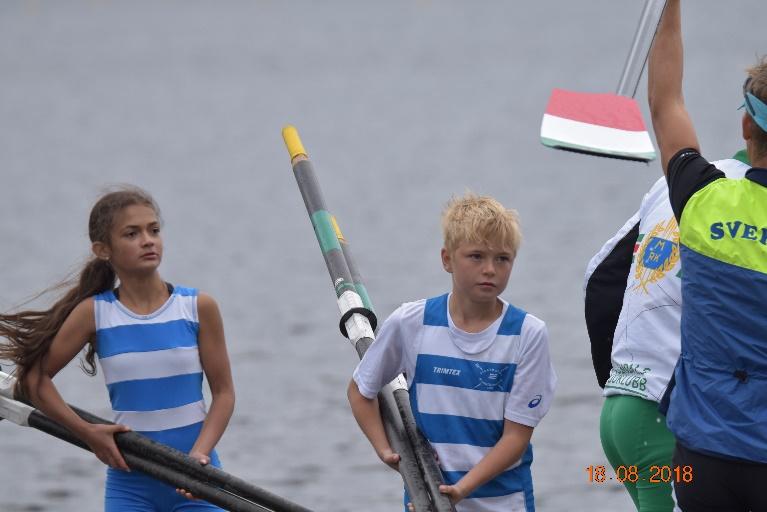 måleri AB och ZÖK ab). Verksamheten anordnades av Josefin Berglund och Victor Schröder med stöd av Fredrik Adelsköld, Arthur Åsberg och Noel Engelhardt. Totalt deltog ett 40-tal ungdomar i roddskolan.