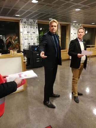 Sektionen gjorde flera utspel i media där vi fick bra genomslag och deltog i manifestationer utanför Sundbybergs stadshus när det gällde Frösunda Omsorg tillsammans med Kommunal sektion Väst.