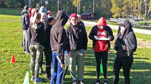Bengt Branzén Utanför tävling och träning T U M B A SKIDOR & ORIENTERING Självklart är tävling och träning huvuduppgifterna i en orienteringsklubb.
