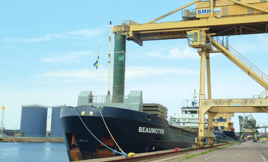 MacAndrews fartyg Enforcer anlöper Västhamnen en gång i veckan för att lossa