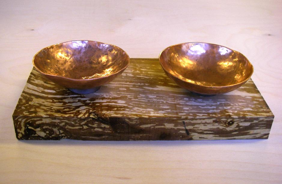 grovt, medelgrovt och fint sandpap- Lucia, kasperdocka, tvåan 2015 per. - Spackling och målning. - I många fall skapande av delar i läder, metall och andra material.