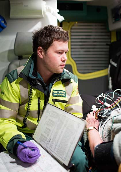 Miss i överrapportering, patient glömdes bort. En lång väntan på bedömning resulterade i att patienten kom till sjukhuset i ett ännu sämre skick än vad denne var från början.