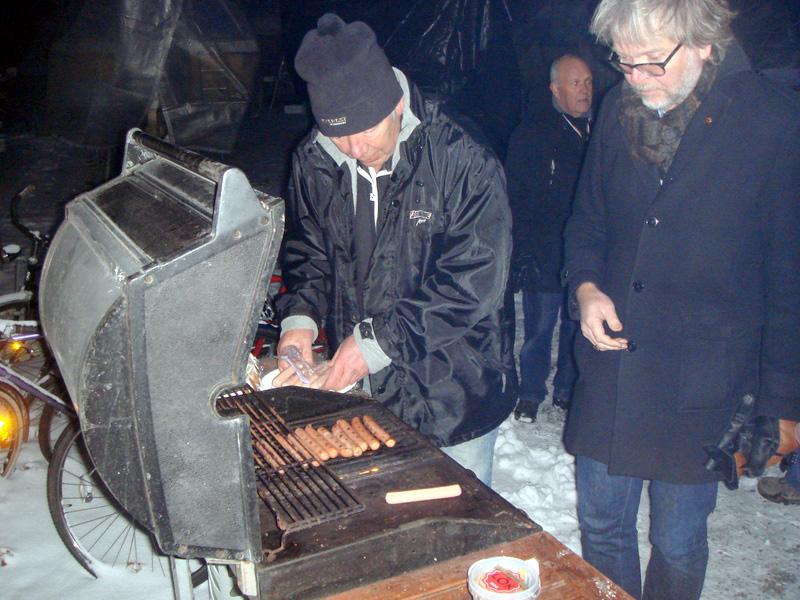 Många av oss har nog funderat på att ha en träbåt men backat ur. Kanske i brist på kunskap om hur den ska skötas eller för den mängd tid som underhållet kräver. Ferenc verkar dock haft tur som bara(!