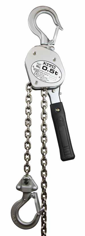 Extremely low weight Close step interchange User-decoupling Swivel hooks with latch / safety position Nickel-plated load chain EN818-7 (Grade 100) Test and CE certificate included D S C G