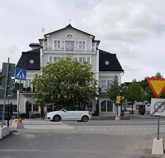FIGUR 31. SJÖTULLSTORGET FIGUR 32. EN VIKTIG KOPPLING MELLAN BEFINTLIGA STADSKÄRNA OCH NORRTÄLJE HAMN. HÄR KOMMER SJÖTULLSTORGET VARA I FRAMTIDEN. 4.2 TRAFIKEN 4.2.1 GÅNGFARTSOMRÅDEN OCH LOKALGATOR Norrtälje Hamns trafikstruktur ska enligt Design- och funktionsmanualen bestå av lokalgator och gångfartsområden.