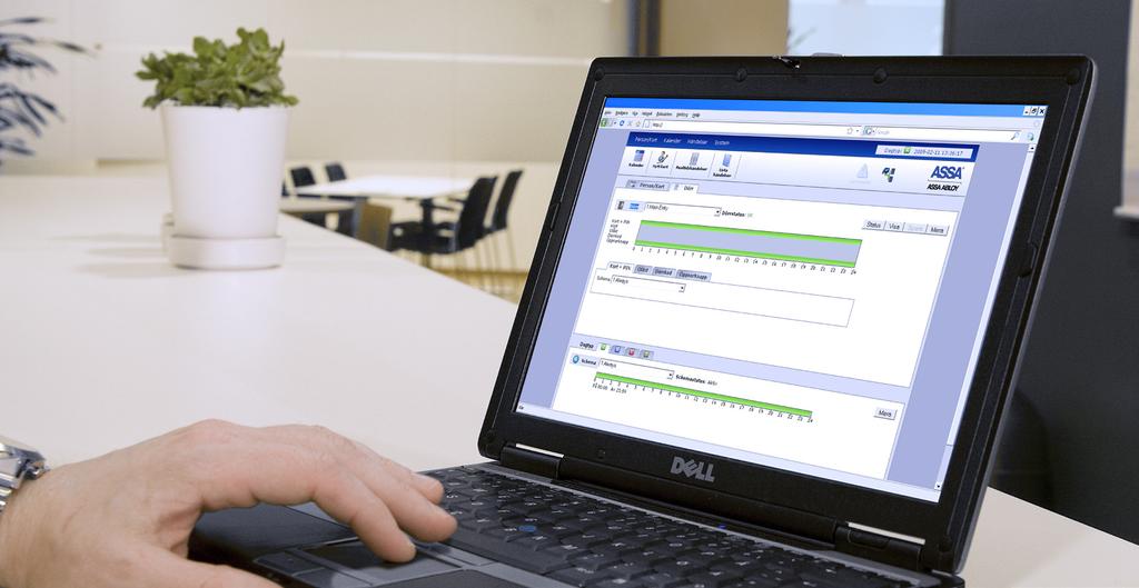 Användning Från utsidan aktiveras Aperioläsaren med beröringsfritt kort Till platser där det önskas on line/off line passersystem, eller tag, vart efter dörrhandtaget kan användas.