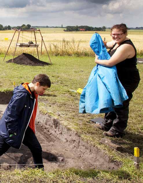 Hon och åtta andra amerikanska studenter har grävt i Uppåkra som en del av en fyraveckorskurs i arkeologisk praktik.