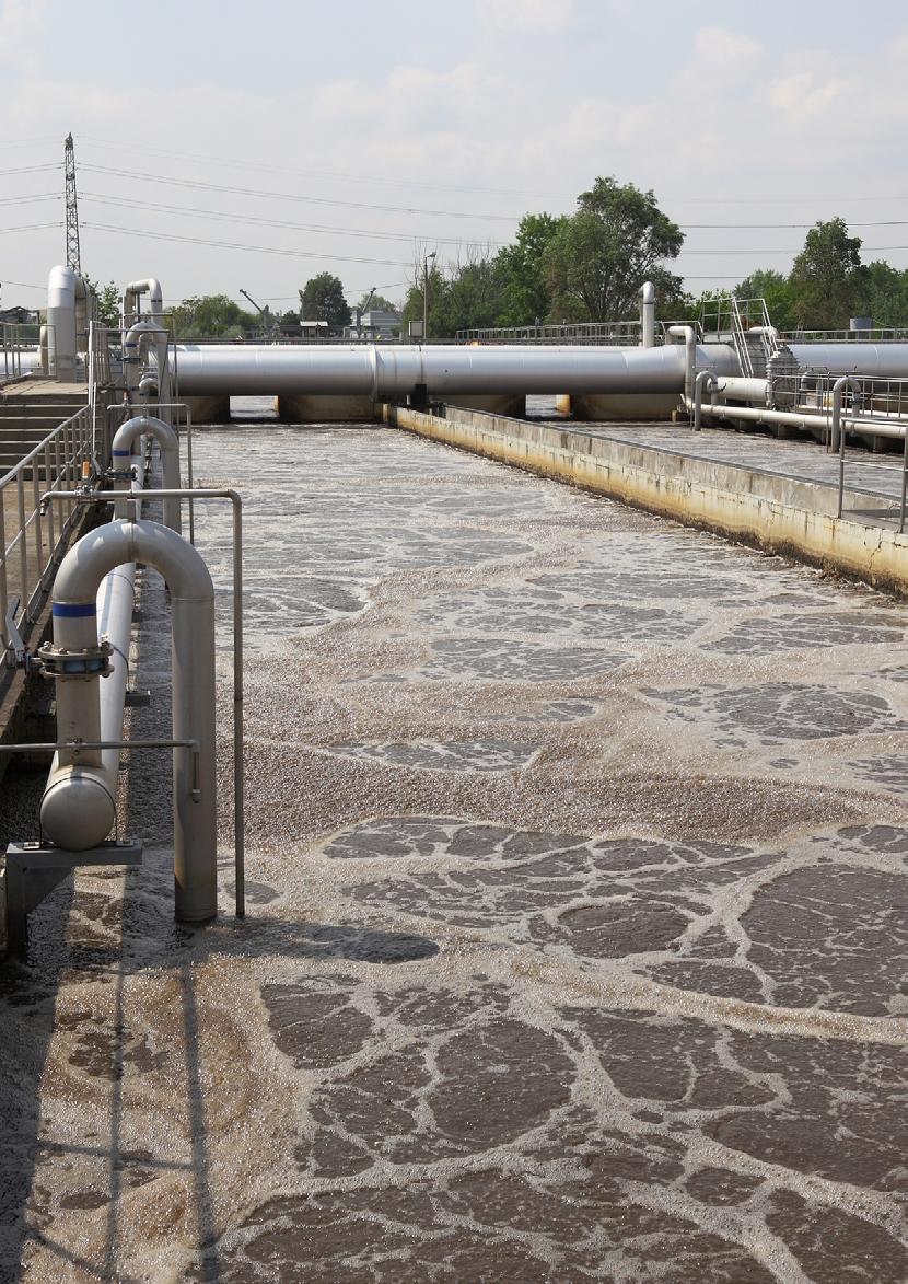 Spolslang extra flexibel RENINGSVERK / KOMMUNTEKNIK Guislang ed invändigt svart EPDM gui. Utvändigt svart EPDM. Mycket god väder- och ozonbeständighet Arering av polyestergarn.