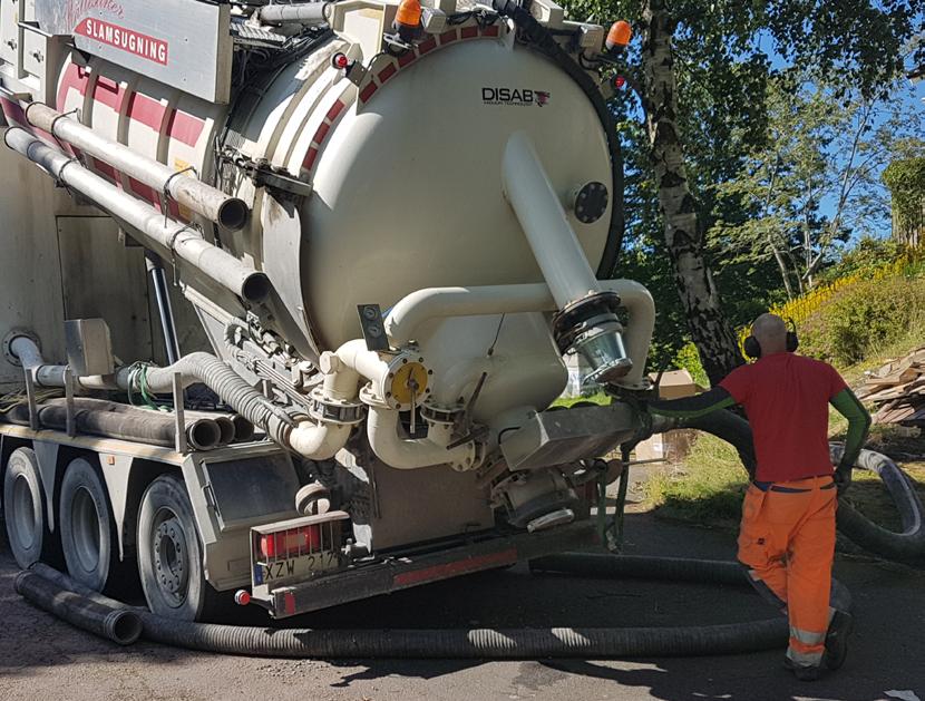 TORRSUG INDUSTRISANERING Arbetsslang Arbetsslang RALLAB Invändigt: Brunt NR (Para). Utvändigt: Svart SBR/NR slitstark och väderbeständig, korrugerad yta.