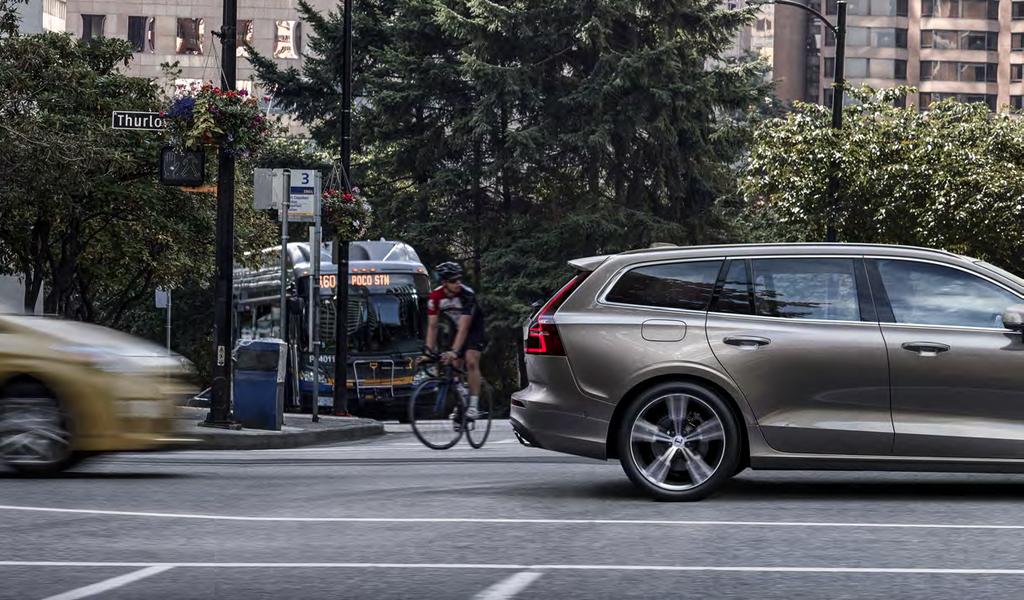 VOLVO V60 CITY SAFETY-TEKNIK. DIN FÖRUTSEENDE PARTNER PÅ VÄGEN.