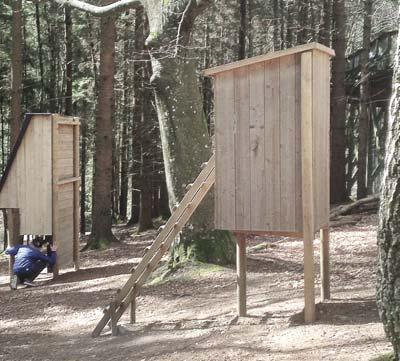 KALITÉER I OMRÅDET ÖERSÄMNINGSDAMM NATURLEKPLATS GEMENSAMMA UTRYMMEN Hanteringen av vattnet från skogsområdena och kvarteret utnyttjas till att skapa trivsamma miljöer genom att anlägga en damm,