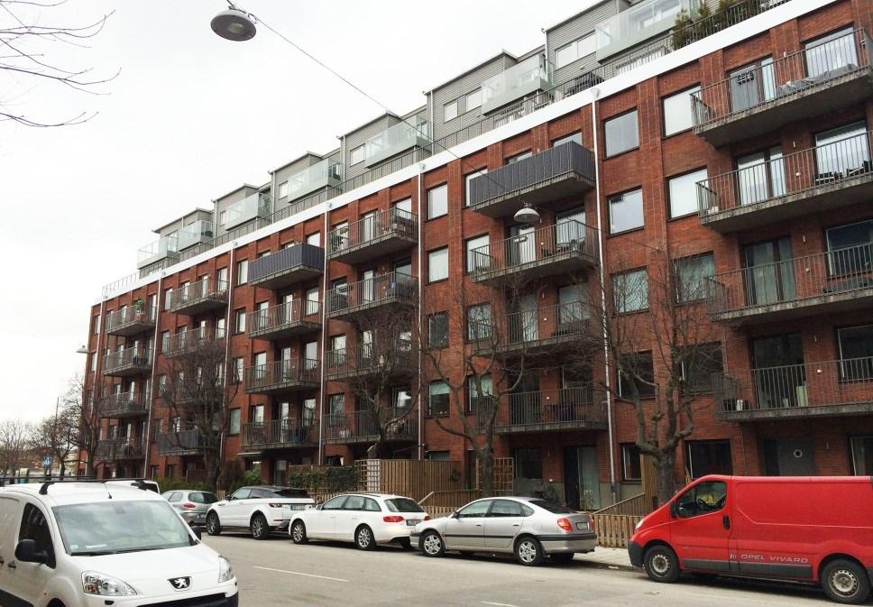 Sida 8 (19) Kontorsbyggnad i området som omvandlats till bostäder med