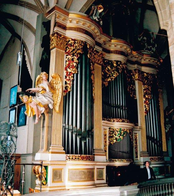 a b c Fig. 26: a c. Pipverket i den av G.