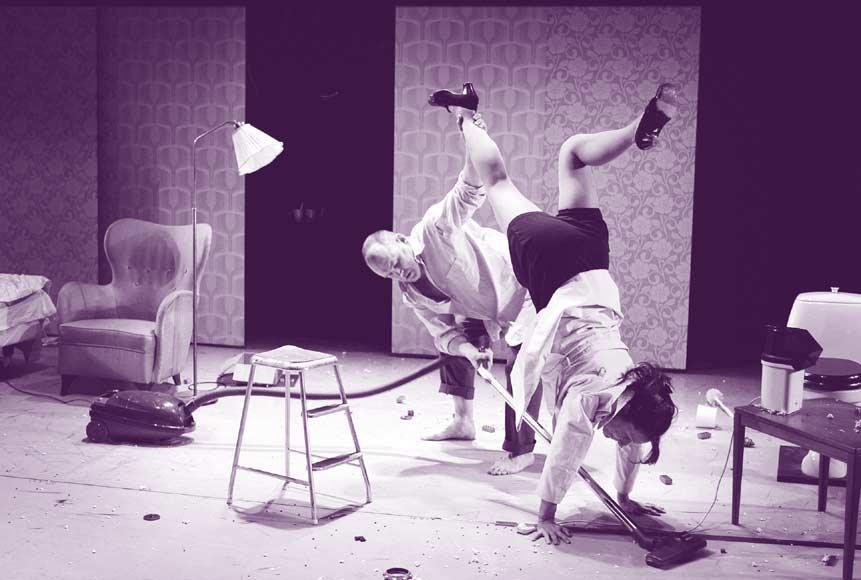Händelser i hemmet. Foto: Mats Bäcker. Dansgästspel på Pustervik Scenen Pustervik i Göteborg presenterar i höst allt ifrån lokala dansgrupper till kompanier från England, Norge, Mexiko och Indien.