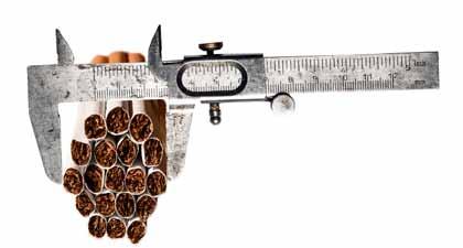 Exempel från andra länder Kanada gjorde redan 2010 en omfattande reglering av smaktillsatser där de flesta smaktillsatser i cigaretter, cigarillos, rulltobak och i så kallad blunt wraps