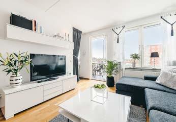 5:a Bromma/Annedal - 147 kvm Mariehällstorget 6, våning 9 & 10 Påkostade etagevåning om hela 147 kvm. Magisk utsikt med snudd på 360 graders vy, helt utan insyn.