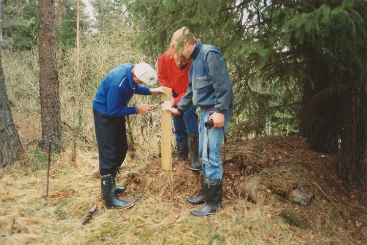 Utmärkning av husgrunden på torpet Tjärtakan nr 1,