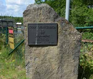 Det senare årtalet är korrekt medan ursprungsåret bör vara 1919.