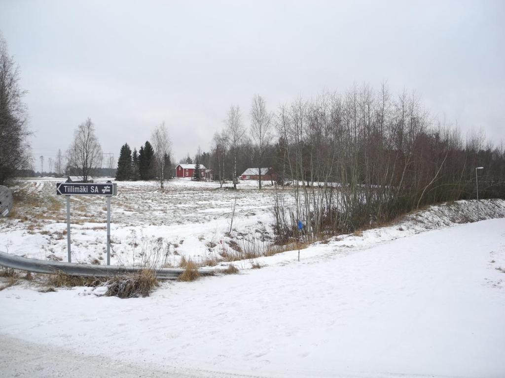 8 Bild 3: Kyrkobyggnadens tilltänkta placering. 4. Planeringssituation 4.1 Riksomfattande mål för områdesanvändningen Statsrådets beslut om riksomfattande mål för områdesanvändningen trädde i kraft 1.