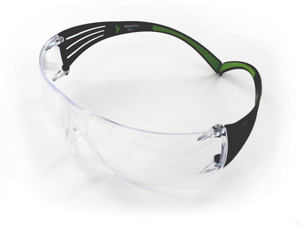 justeringen för att passa olika ansiktsprofiler. SecureFit-skyddsglasögon passar mycket bra tillsammans med hörselkåpor.