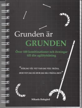 Dvd:n visar ekipage i nybörjaroch fortsättningsklass från Ronneby Brukshundklubb.