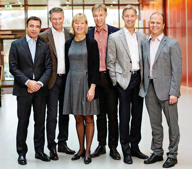 KONCERNLEDNING Koncernledning Klaus Hansen Vikström Affärsutvecklingschef. Anders Borggren Chef för Teknisk drift. Åsa Bergström Vice VD, ekonomi- och finanschef. Urban Sjölund Fastighetschef.