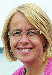 Diskussionsunderlag det Ros-Anders gård. För att underlätta för sin mamma ansträngde sig hennes anhöriga för att känslan skulle vara att mamma flyttade till något i stället för från.