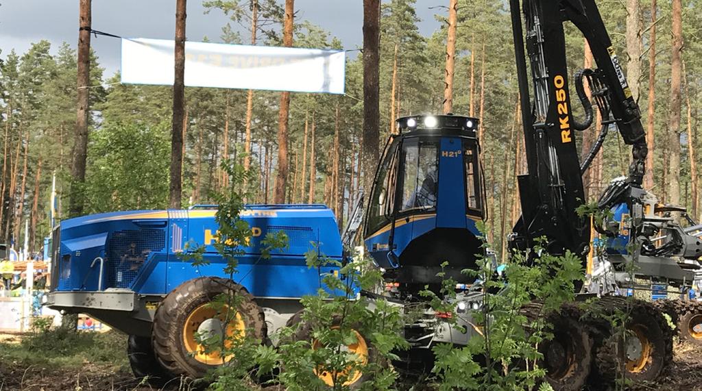 Med ABL 500 LED Forestry som är särskilt anpassad för arbetsförhållandena i skogsbruket kommer ett riktigt bra tillskott i den storsäljande 500-serien.