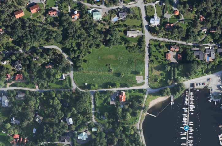 lännersta Platsens förutsättningar Lännersta är ett grönt natur- och sjönära villaområde. Idag finns här en äng med en lekplats och en fotbollsplan.