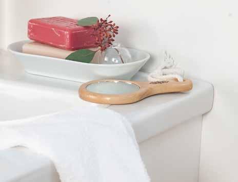 Det kräver smart förvaring för hygienartiklar men där ska även finnas plats handdukar och tvätt.