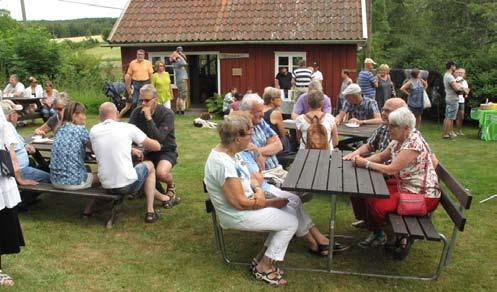 Lördagssamlingar vid museet 30 juni 16.00 Gamla goa låtar Herr och fru Hackspett underhåller med gitarr, fiol, munspel, stämsång, mandolin, skedar, bjällror, kokosnötter m.m. 7 juli 16.