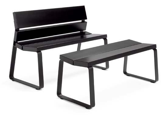 Fåtöljer/Soffor/Bänkar Couture balksoffa Mått: b 2250 x d 850 x h 785 mm x sh 440 x bordshöjd 240 mm Produktinfo: Två fåtöljer