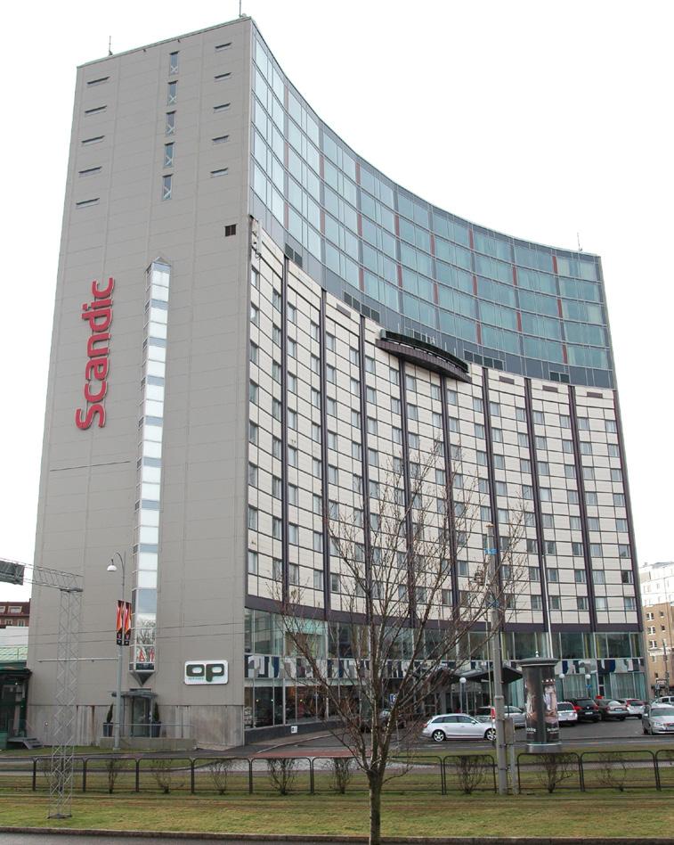 D) Kv R ubin en en kristall n Kv Berg F) regata u ns e len E) t S Kv Opa n ata lig rz e Hotell Opalen, Scandic hotell, E) har en svängd form och består idag av 17 våningar.