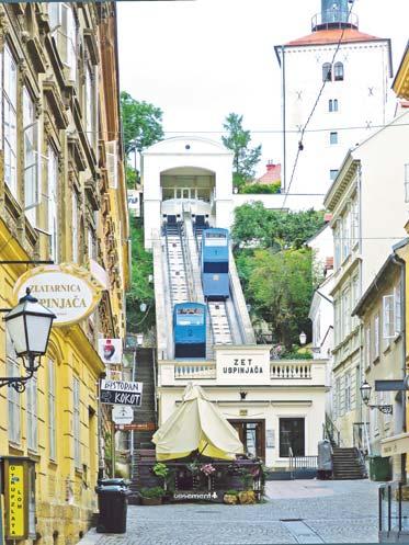 Sankt Markus kyrka, berömd för sitt teglade tak med Zagrebs stadsvapen och Kro a tiens statsvapen, visas här på ett frimärke utgivet av Kroatien 2017.