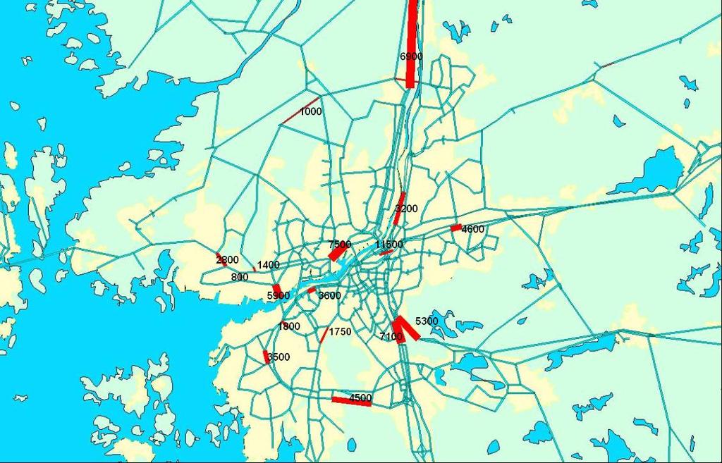12 (18) Antal lastbilar på vissa väglänkar i Göteborg. Avser medelvardagsdygn 2002 Det är svårt att få fram faktiska uppmätta data om godstransporterna i Göteborgsområdet.