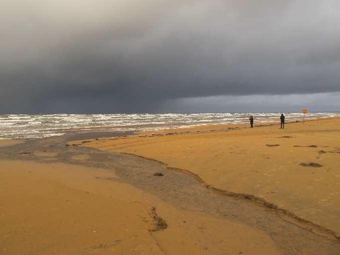 1 PM 5- Sanddynskusten i Laholmsbukten efter stormen Gorm den 29-30 november 2015. Läsanvisning: Läses med PM 4 2Kolonivägen vid middagstid, före stormen. 1Kolonivägen vid middagstid, ett dygn senare.